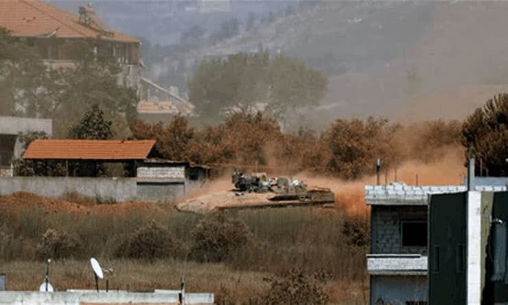 Fire near Bistama and Kfouraqa Civil Defense acting