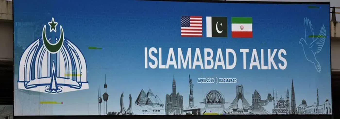 Pakistani PM Condemns Houthi Attack on Saudi Ship
