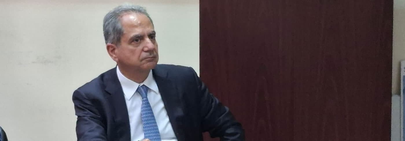 الطاقة تنفي تصريحات فياض عن ورقة الكهرباء