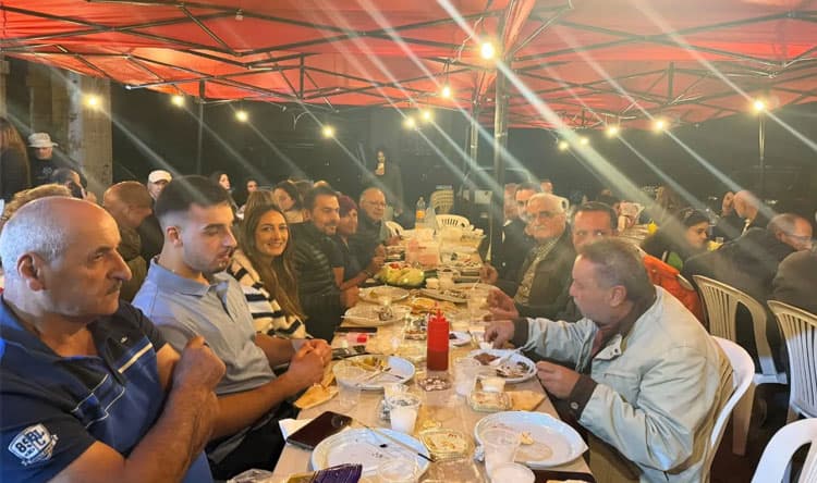 يزبك في سهرة مطمورة يناقش مشكلات تنورين وموسم التفاح