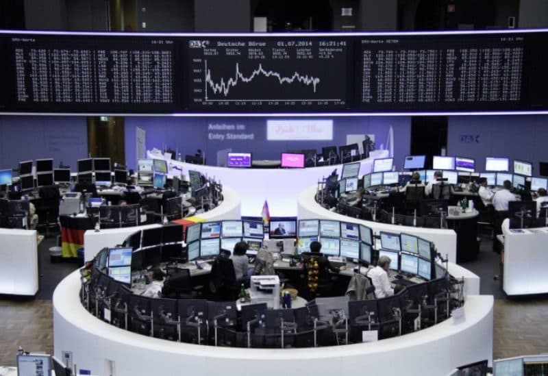 الأسهم الأوروبية تترقب بيانات واستمرار الضبابية