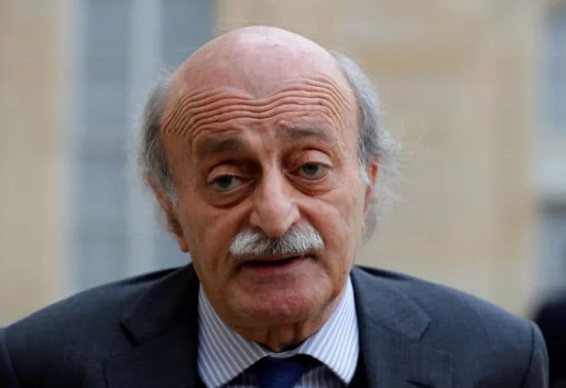 Jounblatt praises Aoun on Hizbullah weapons stance