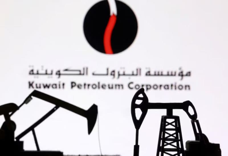أدنوك والكويتية تستأجر ناقلات نفط لنقل من الفجيرة