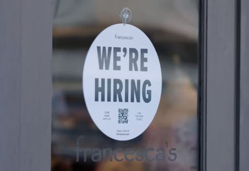 US private sector jobs decline raises labor concerns