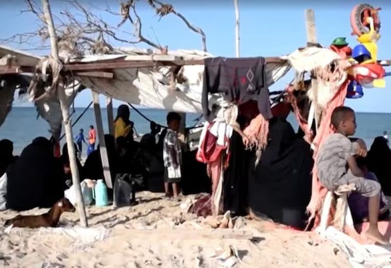 نزوح أكثر من 100 ألف بسبب الصراع في اليمن