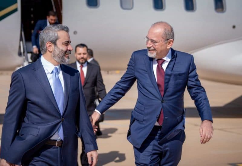 وزير الخارجية السوري في الأردن لتعزيز التعاون