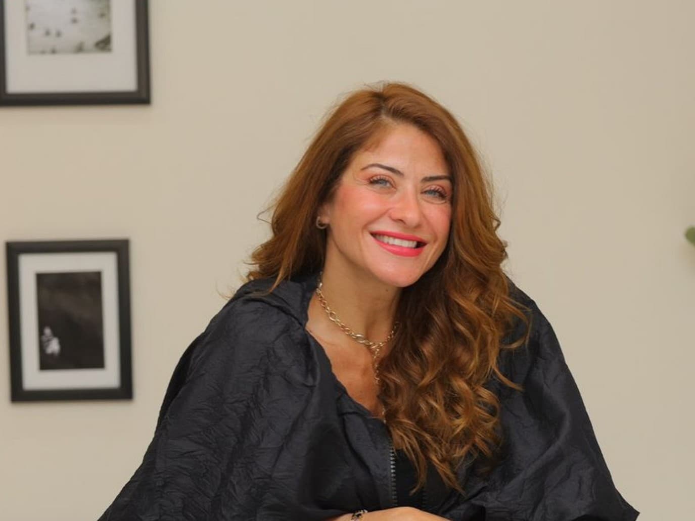 هيدي كرم تعبر عن تعبها من الساحل الشمالي