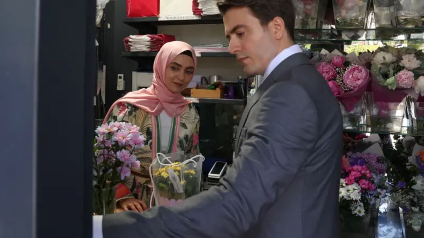 عودة الماضي والتضحية بالذكريات في الحلقة الثانية من مسلسل الزواج جميل