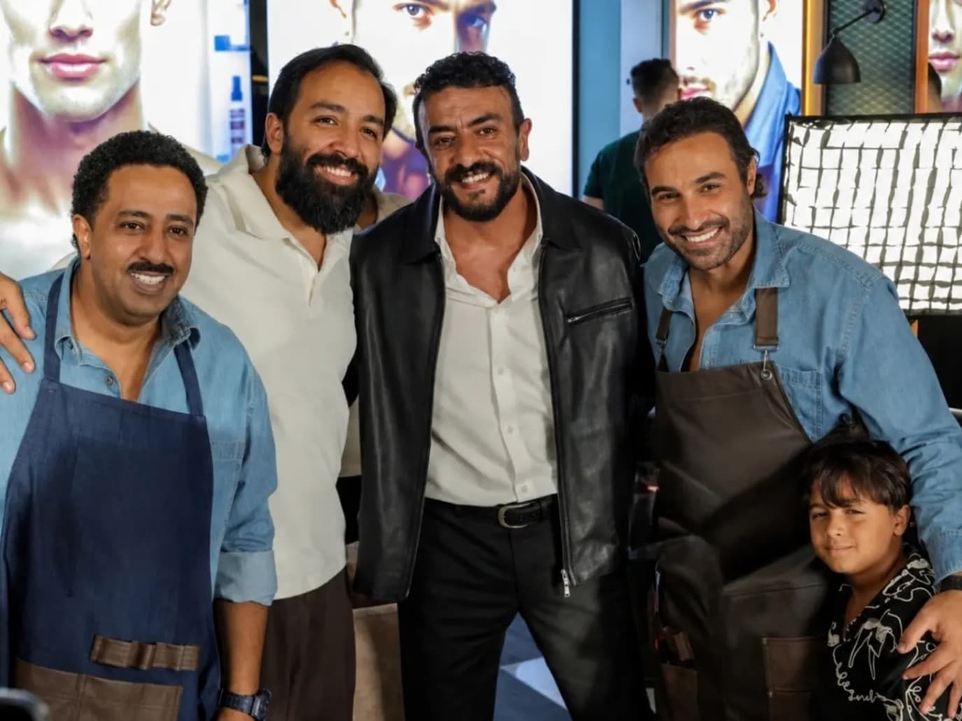 أحمد العوضي وعمرو يوسف مع أحمد فهمي في الفيل