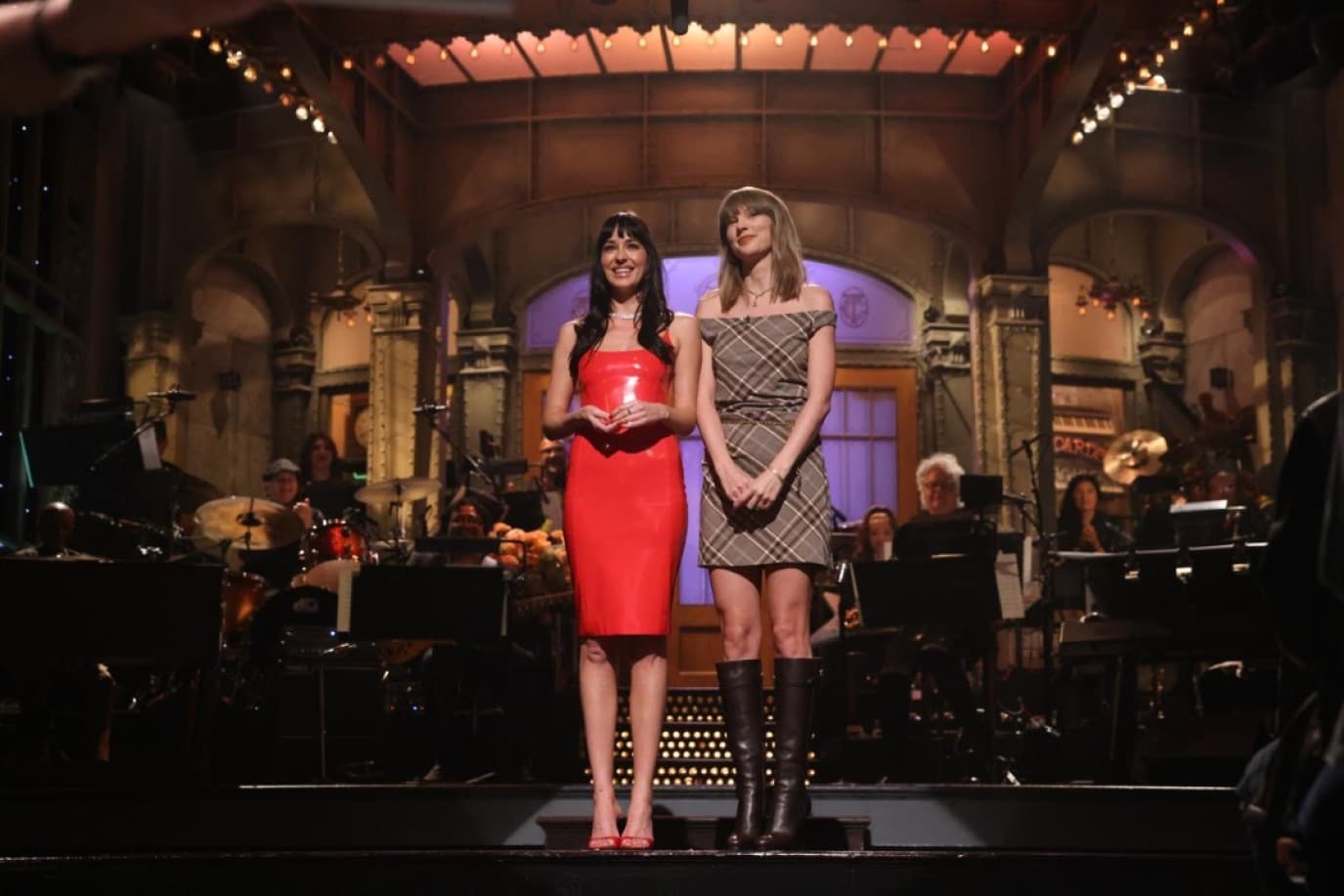 Taylor Swift and Dakota Johnson face off amid dating rumors