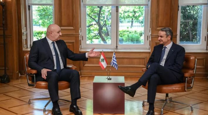 الرئيس اللبناني يرفض الحل العسكري مع إسرائيل