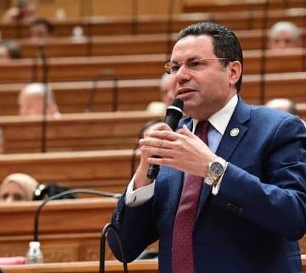 الحصري: تطبيق القوانين يخدم المجتمع