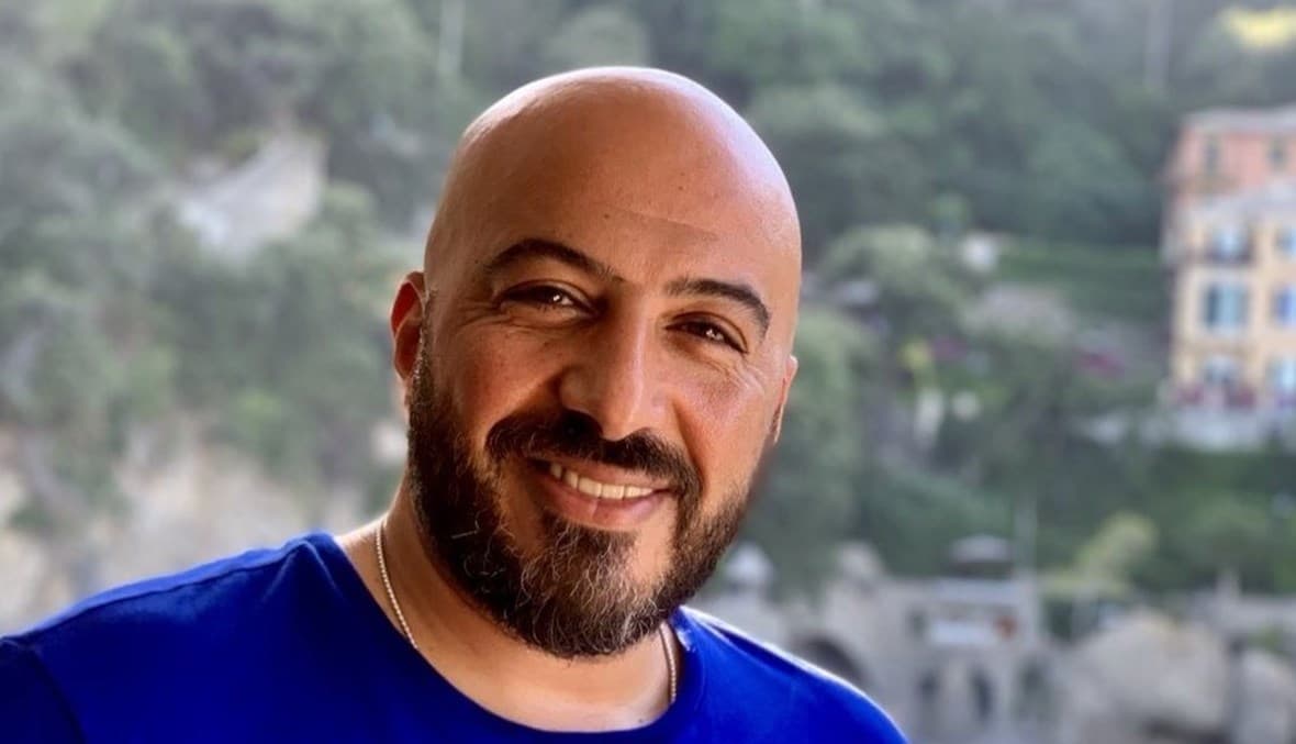 مجددي الهواري يغضب من تقليل الفن لعمل