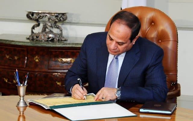 السيسي يوافق على تأجيل قانون الإجراءات حتى 2027