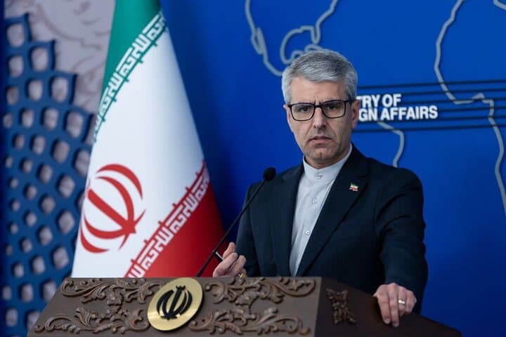 إيران تتهم واشنطن بالارتباك والضغط لن يثني طهران