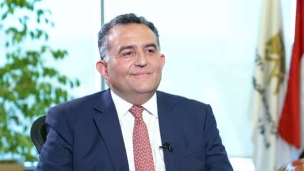 رئيس البورصة يعلق على خروج مصر من قائمة راسل