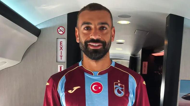 محمد صلاح يتغيب عن جلسة حلف اليمين في قضية أتعاب