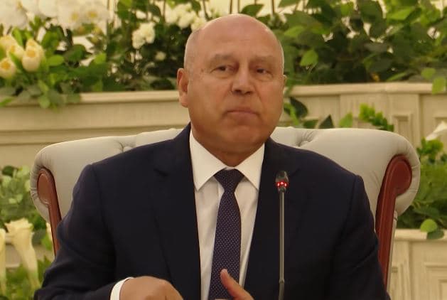 كامل الوزير يبرز جهود تطوير النقل في مصر