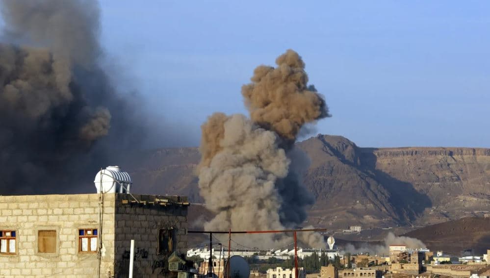 الجيش اليمني يدمّر موقع الحوثيين في تعز