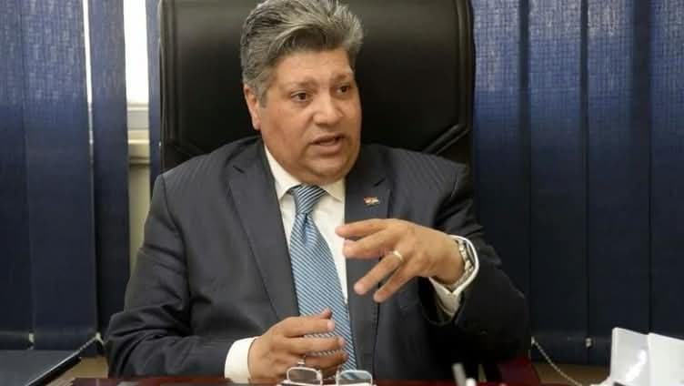 خالد قاسم ينبه من قطع الأشجار