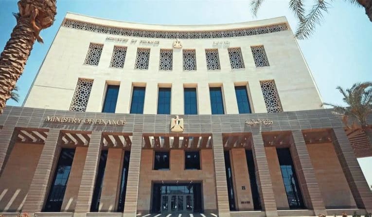 المالية تدرس تمديد مهلة التسجيل في تطبيق الضرائب العقارية