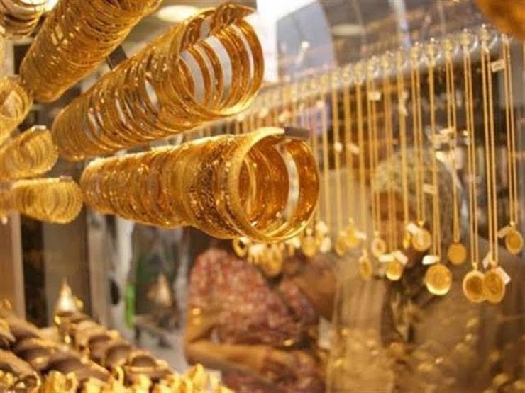 سوق الذهب يشهد هبوطا كبيرا ومبيعات ضعيفة