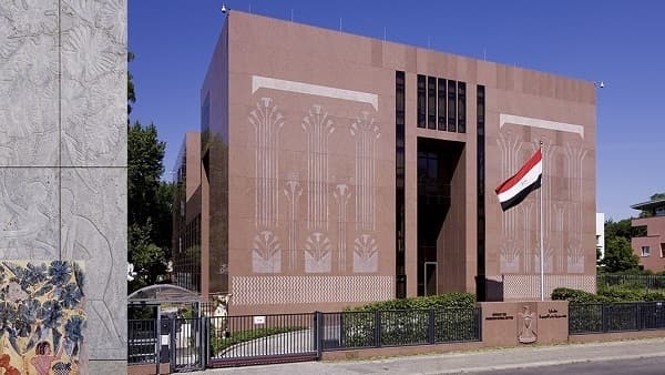 السفارة المصرية بالرياض تتابع نقل جثمان مضيفة الطيران