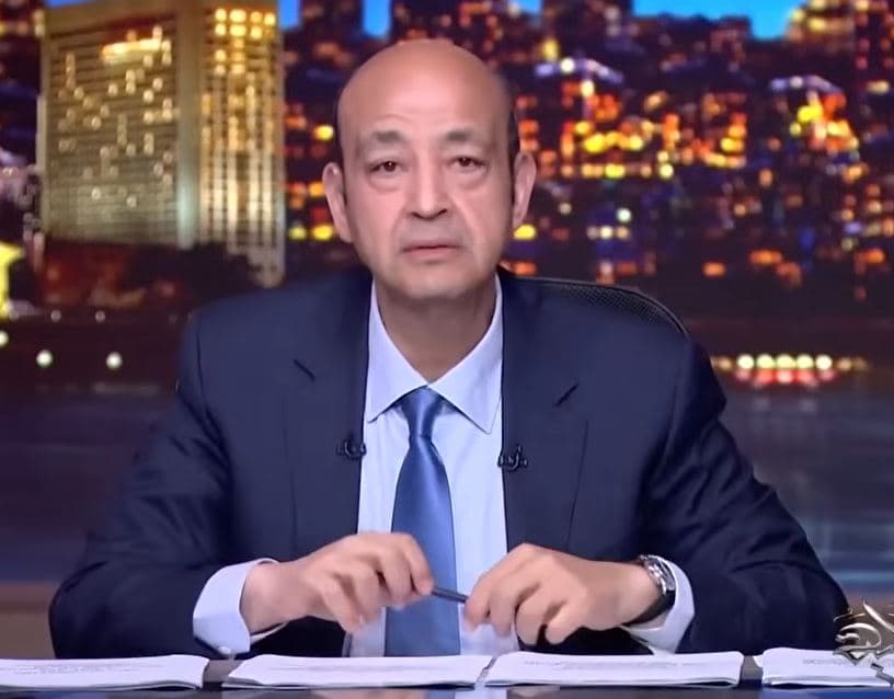 عمرو أديب يدعو الحكومة لتوجيه الإصلاحات الاقتصادية