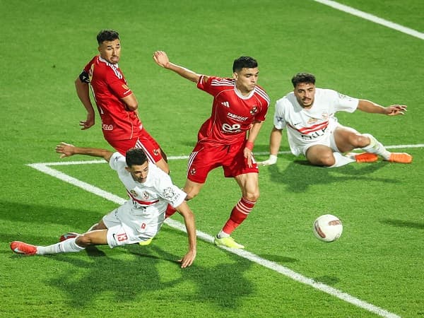 مواجهات الزمالك والأهلي في الدوري المصري