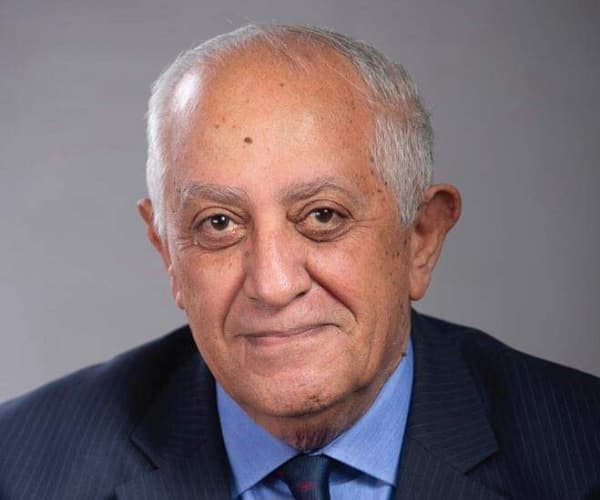 المستكاوي يندد بإهانة حسام حسن للشناوي