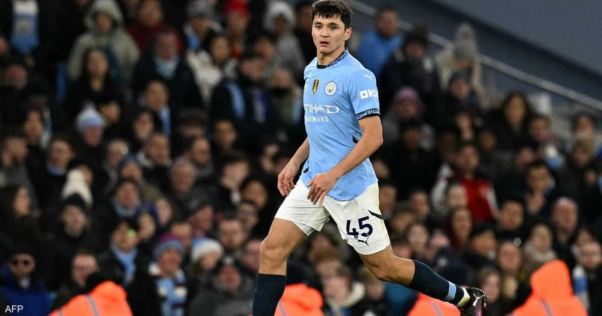 Manchester City extends Khusanov deal