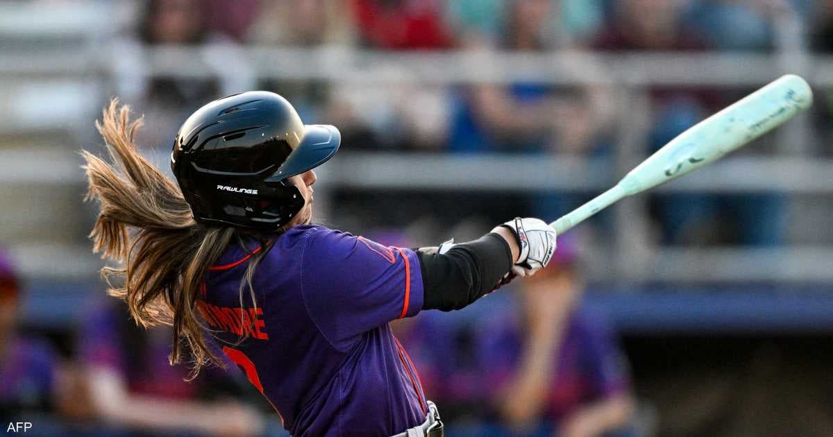 Women’s Baseball League resumes in US