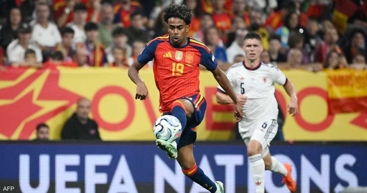 Spain defeats Czech Republic 3-0