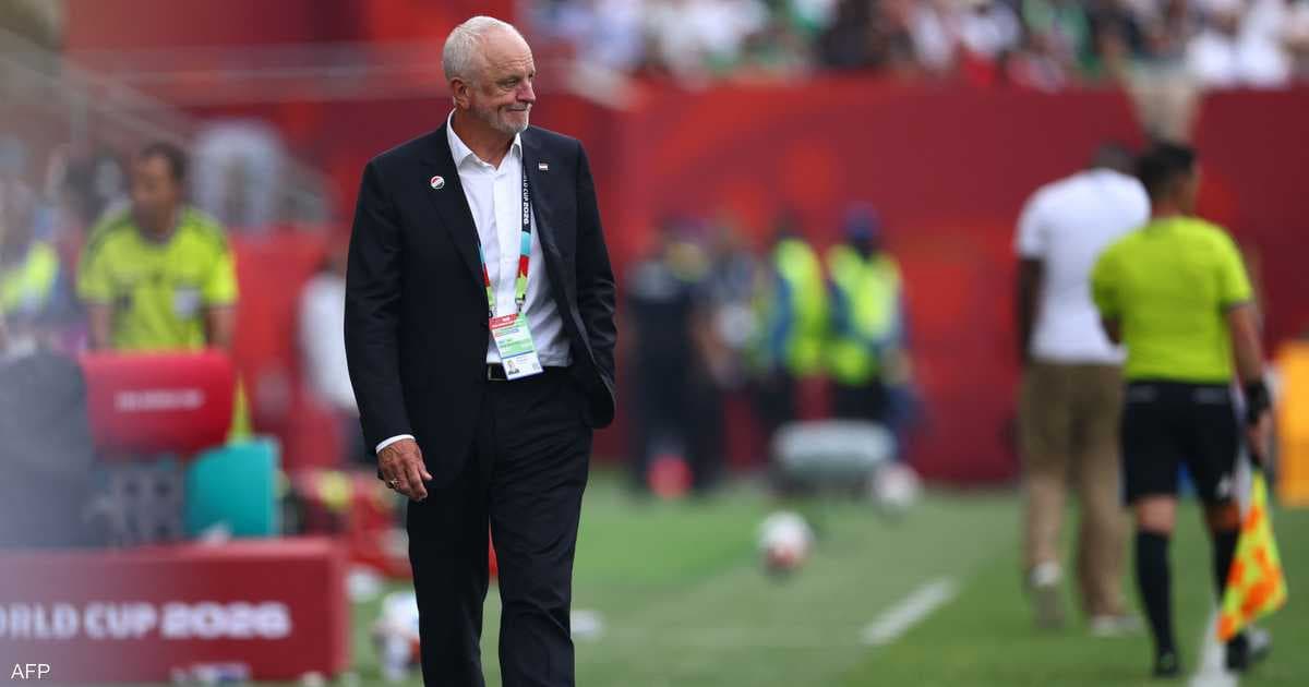 الاتحاد العراقي يعيد تعيين أرنولد مدربا