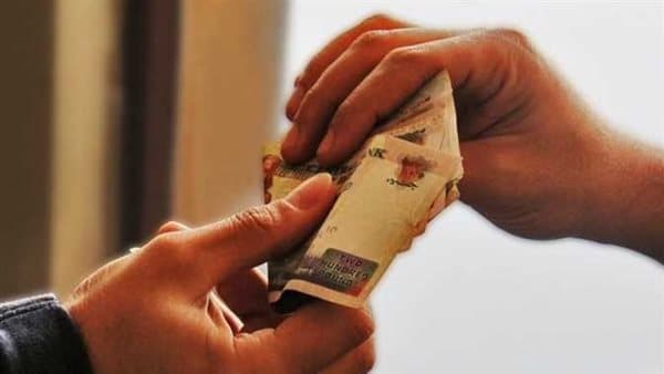 محاكمة موظف سابق بتهمة التربح تؤجل حتى 14 أكتوبر