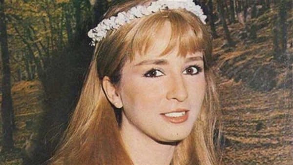 وفاة ابنة نجلاء فتحي بسبب أزمة قلبية