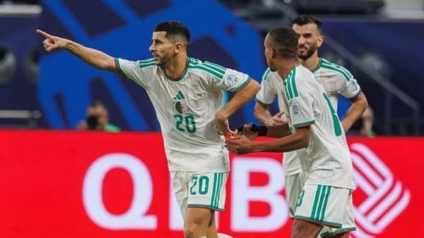 الجزائر تتصدر تصفيات أمم افريقيا بعد فوزها على زامبيا
