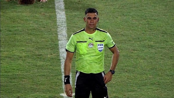 لجنة الحكام توضح واقعة محمد معروف ووائل جمعة