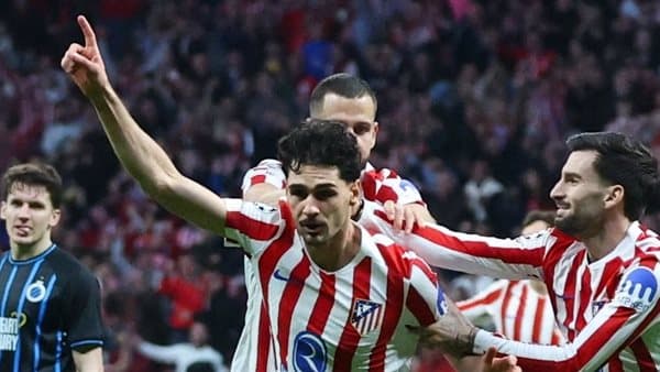 أتلتيكو يفوز على أوساسونا بأربعة أهداف