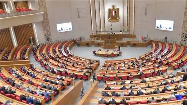 جزاءات لجنة القيم للنواب المخالفين