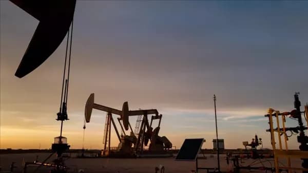 إيقاف مؤقت لخط أنابيب النفط شرق-غرب بالسعودية