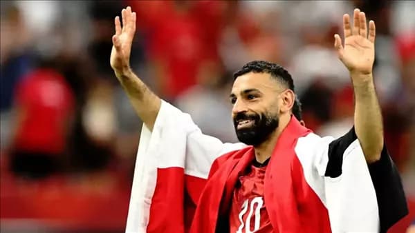 من يقود منتخب مصر بعد غياب صلاح