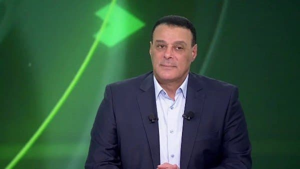 عصام عبد الفتاح يوضح اختيار الحكم السلوفيني للمباراة