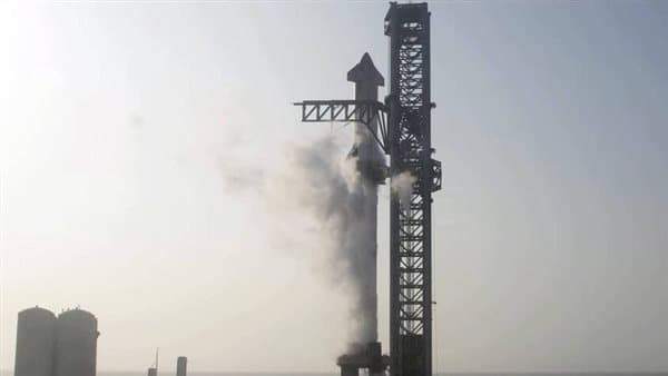 سبيس إكس تنقذ ستارشيب من الهندي