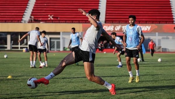 الأهلي يواصل تدريباته لمواجهة المقاولون