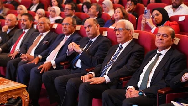 الجامعة البريطانية تنهي المؤتمر حول الذكاء الاصطناعي وحقوق الإنسان