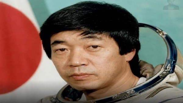 وفاة أول ياباني رائد فضاء عن 84 عاما