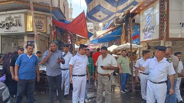 حملة لإزالة الإشغالات وتنظيم المرور في دمياط