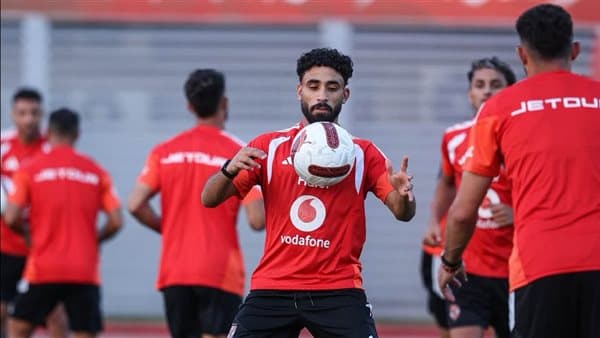 موعد وتشكيل مباراة الأهلي وسموحة في الدوري