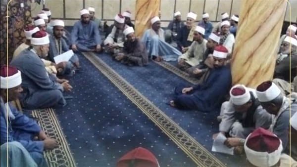 أوقاف قنا وأبو تشت تتابع عمل الأئمة